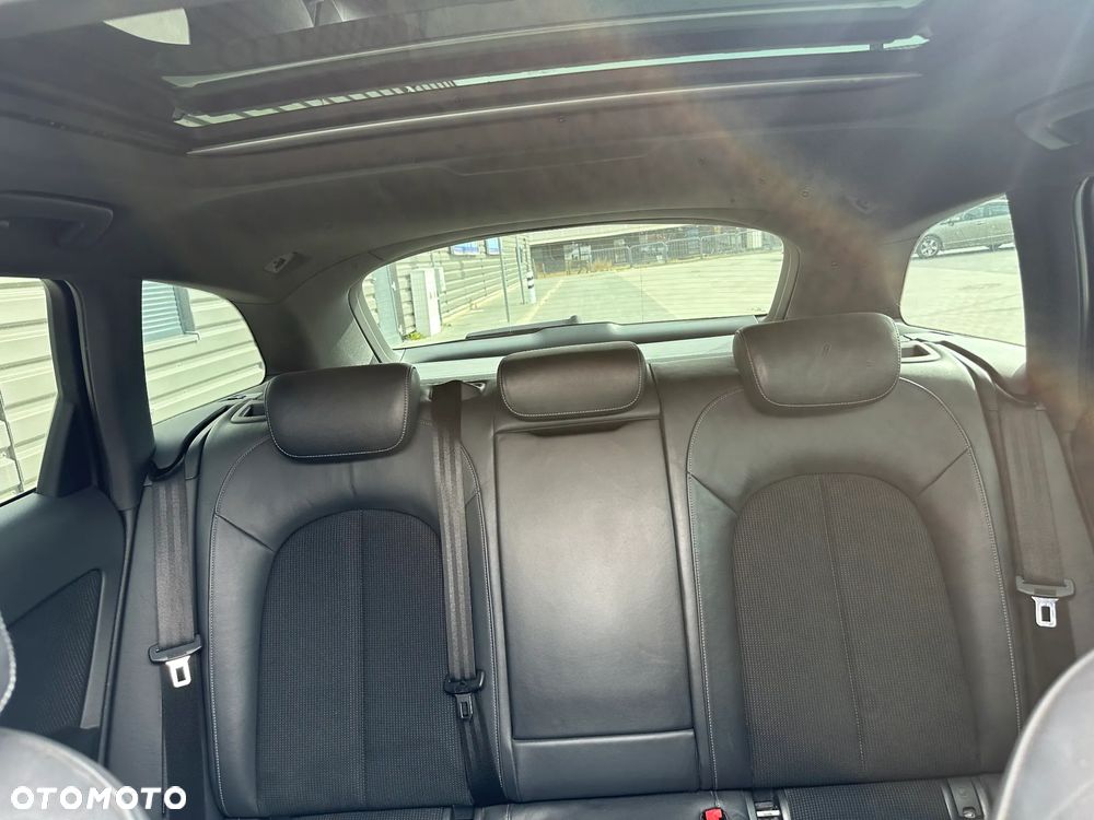 Audi A6 Avant 2.0 TDI Ultra DPF S tronic - 26