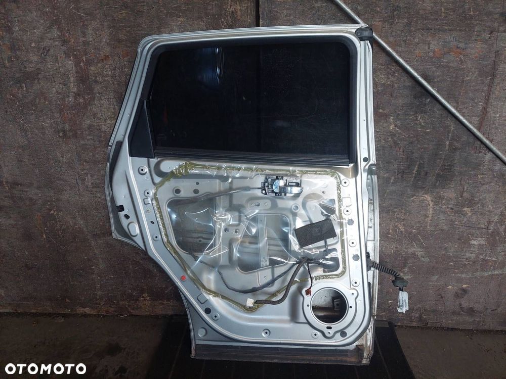DRZWI KOMPLETNE LEWY TYŁ NISSAN QASHQAI+2 I LIFT J10 KY0 - 6
