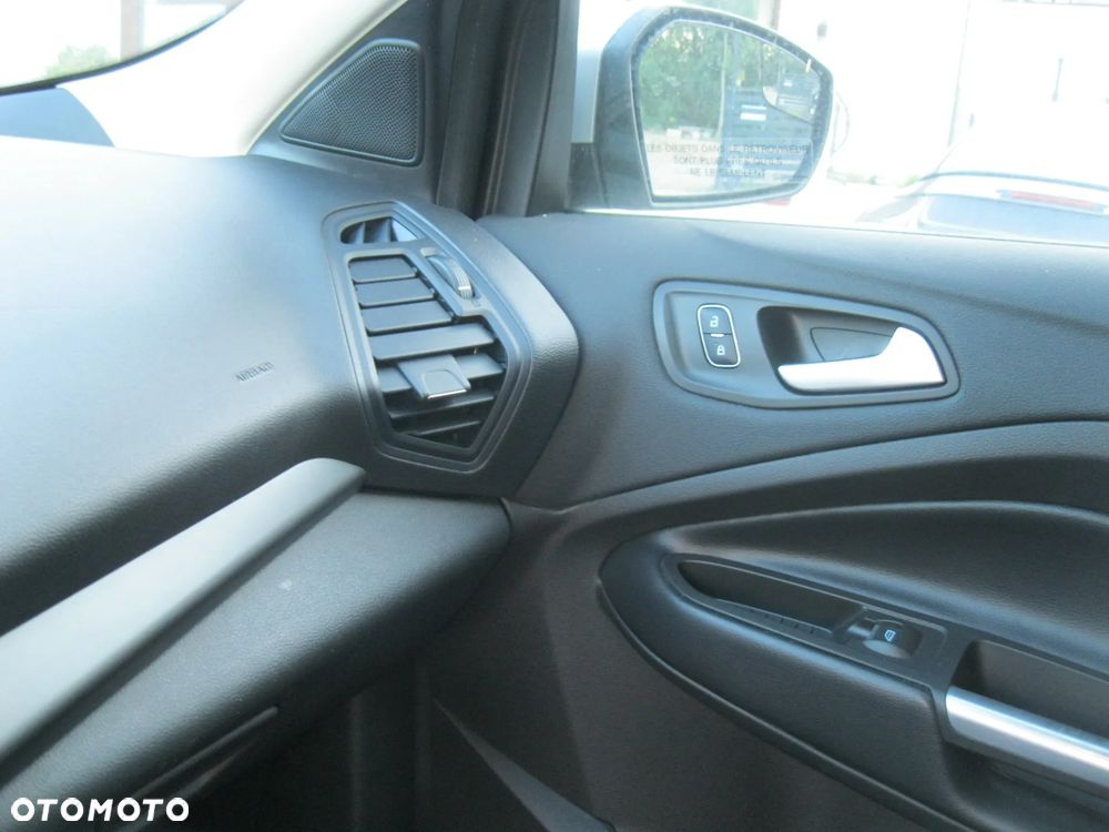 Ford Escape - 12