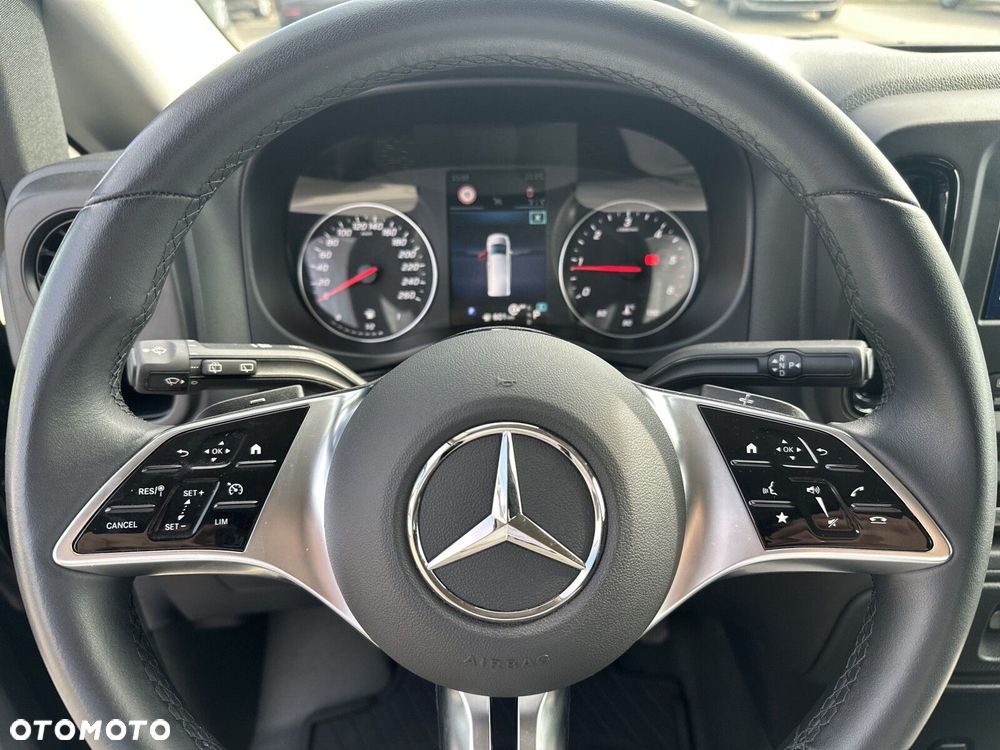 Mercedes-Benz Vito - 29