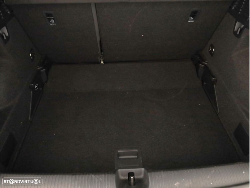 Audi Q2 30 TFSI Advanced - 17