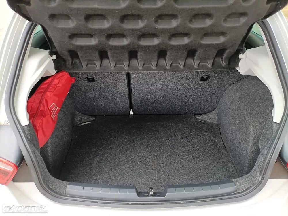 SEAT Ibiza 1.6 TDI FR - 9