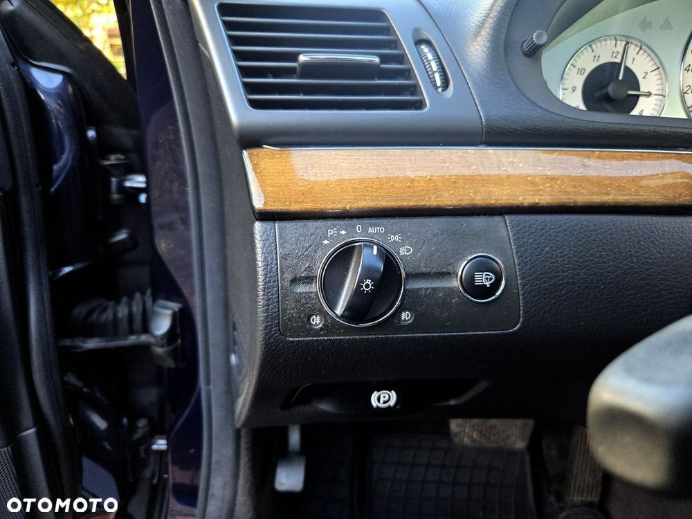 Mercedes-Benz Klasa E 220 CDI Automatik Avantgarde - 19