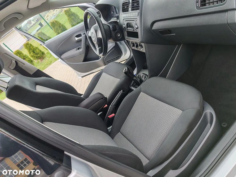 Volkswagen Polo 1.2 TSI Comfortline - 23