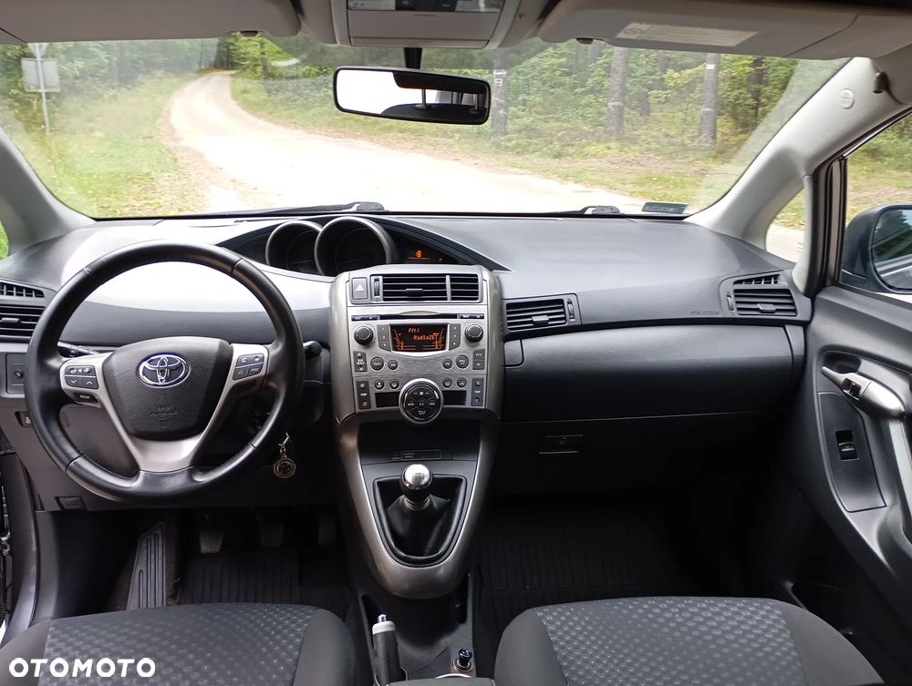 Toyota Verso 2.0 D-4D Premium 7os - 12