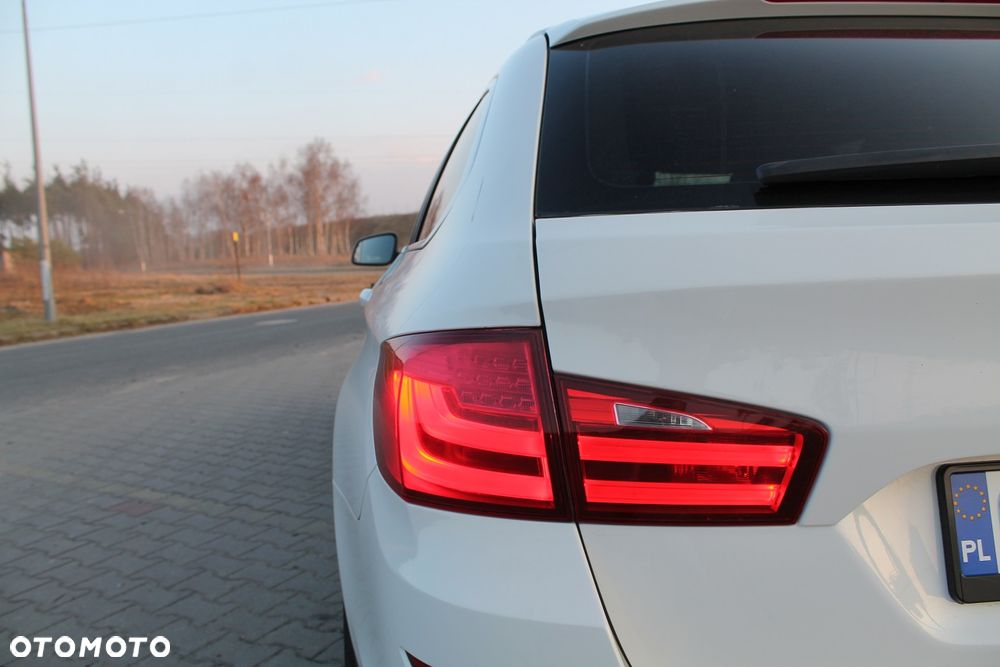 BMW Seria 5 520d - 11