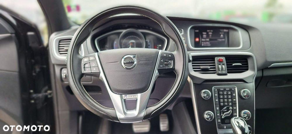 Volvo V40 - 13