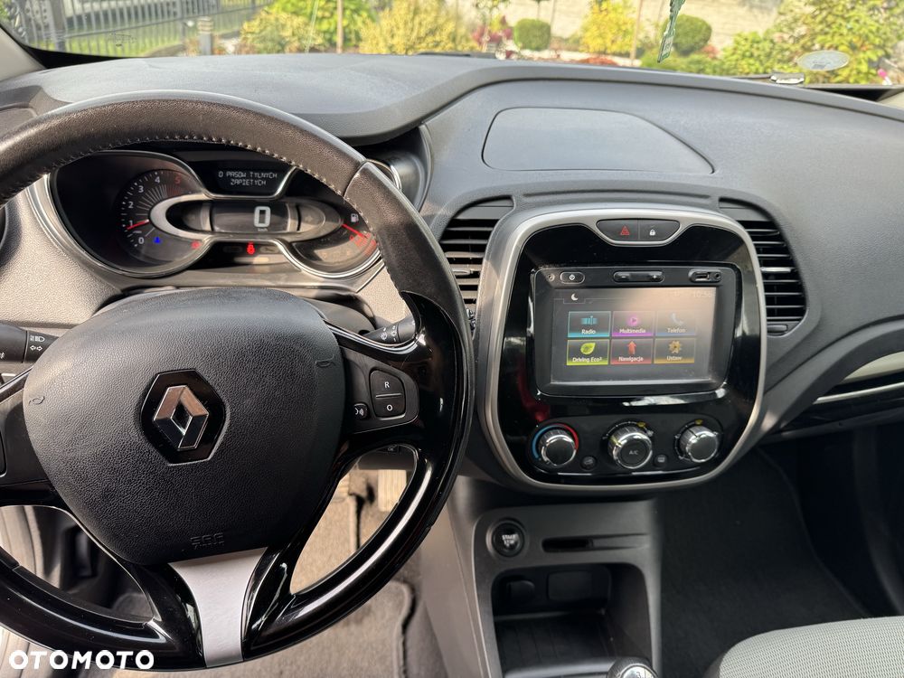 Renault Captur - 12