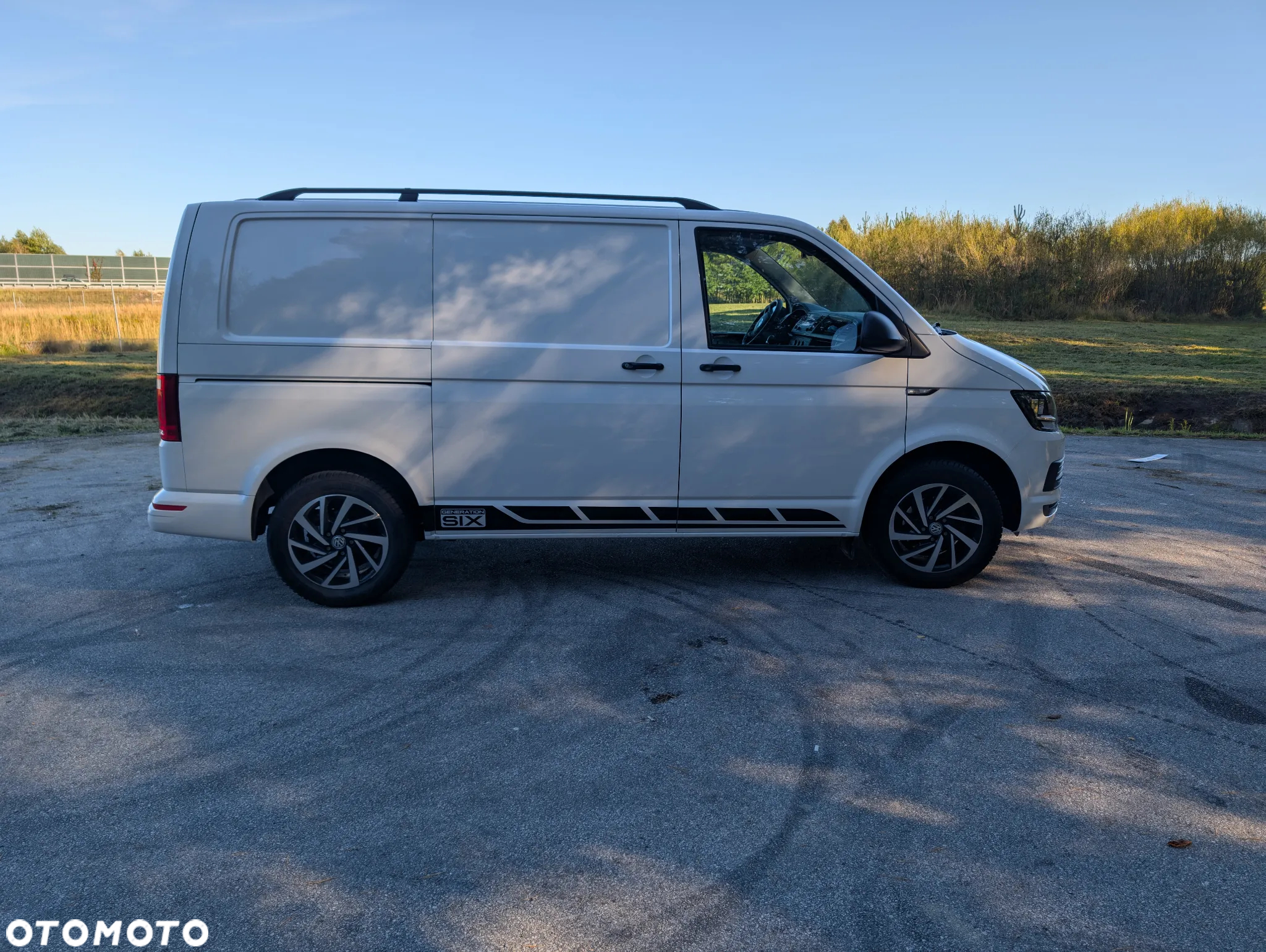 Volkswagen Transporter T6 - 6