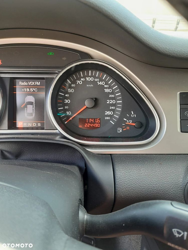 Audi Q7 4.2 FSI Quattro Tiptronic - 10