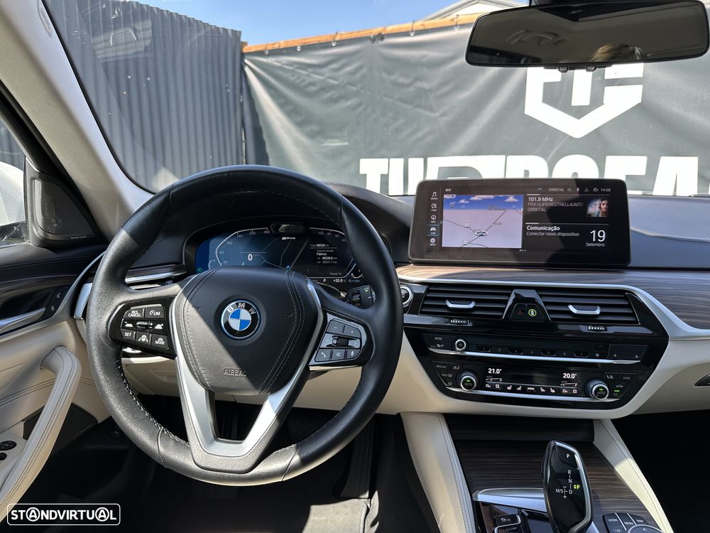 BMW 530 e xDrive Aut. Luxury Line - 15
