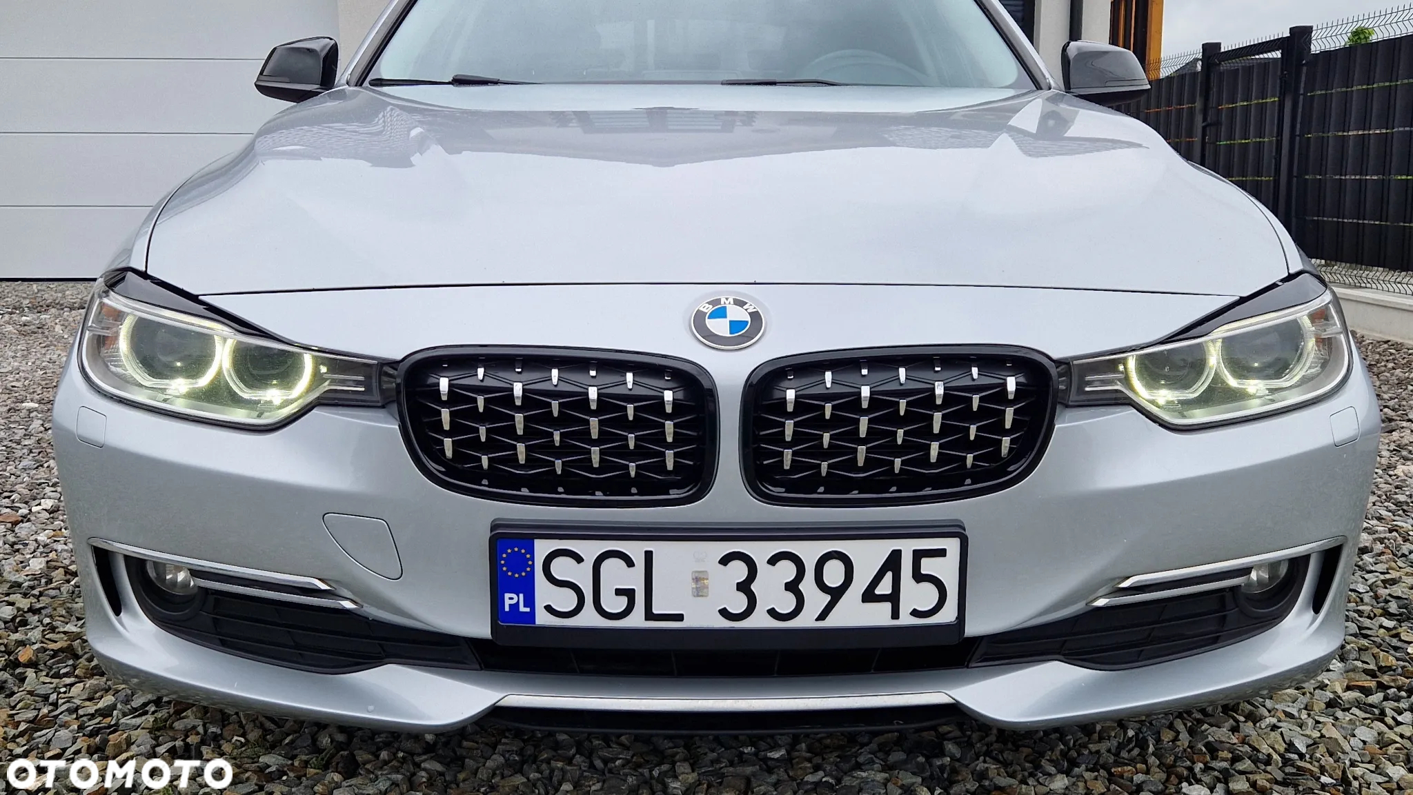 BMW Seria 3 320d Luxury Line - 2