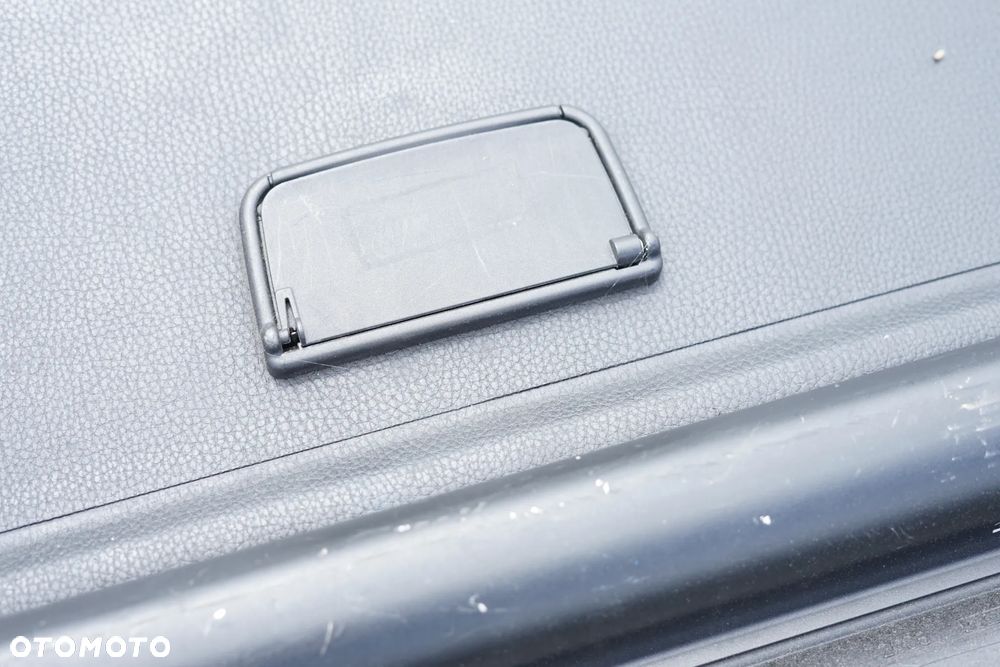 Roleta bagażnika VW Passat B6 Kombi 9937000039 - 9