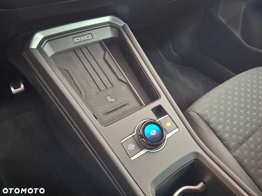 Volkswagen T-Roc 1.5 eTSI R-Line DSG - 31