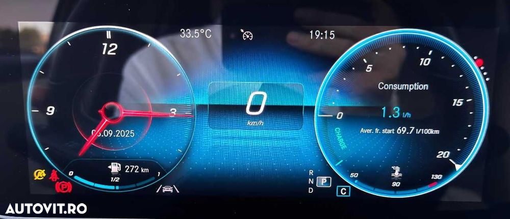 Mercedes-Benz GLB - 30