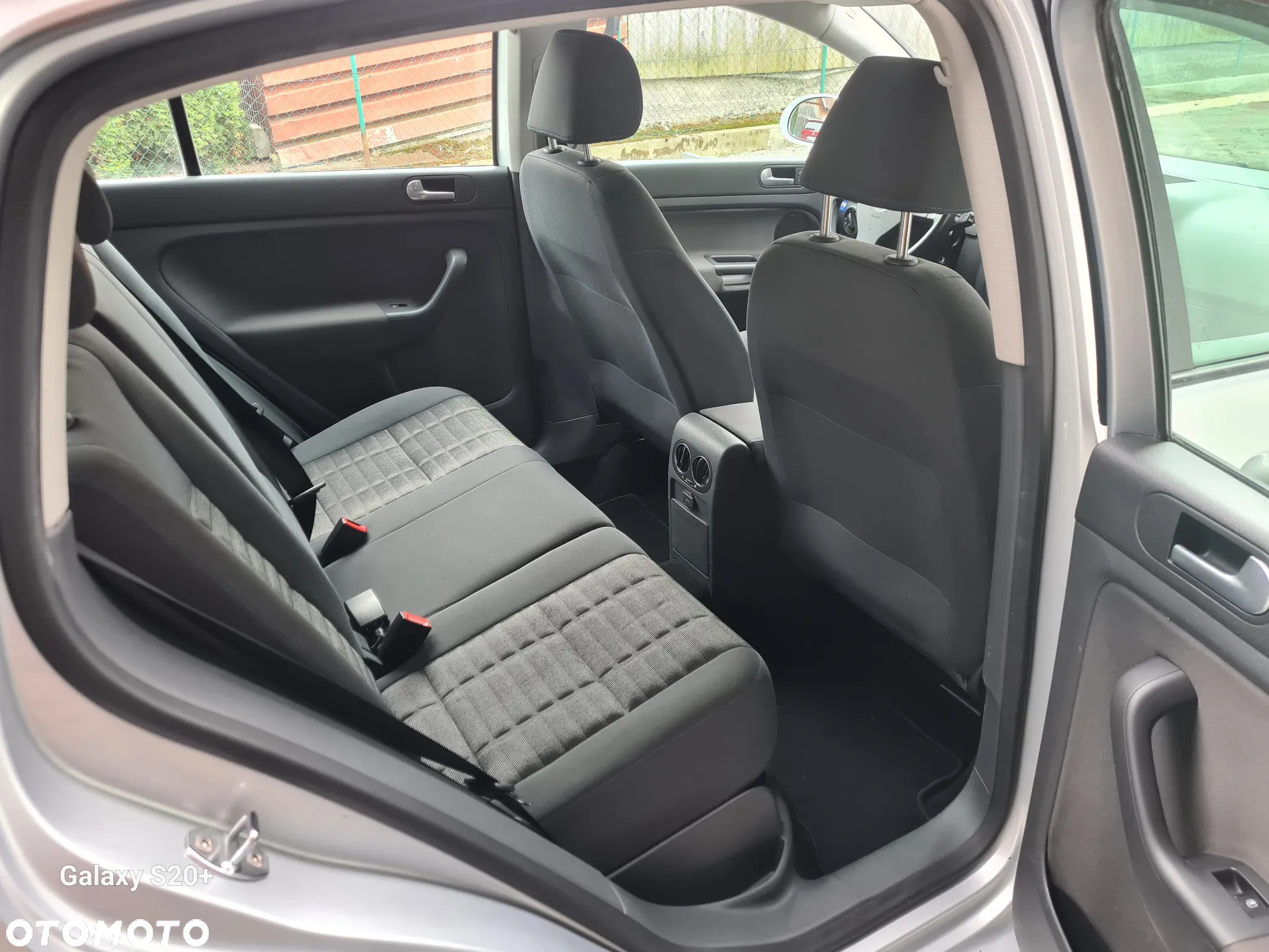 Volkswagen Golf Plus - 14