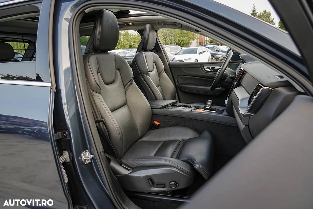 Volvo XC 60 Recharge T6 Twin Engine eAWD Inscription Expression - 14