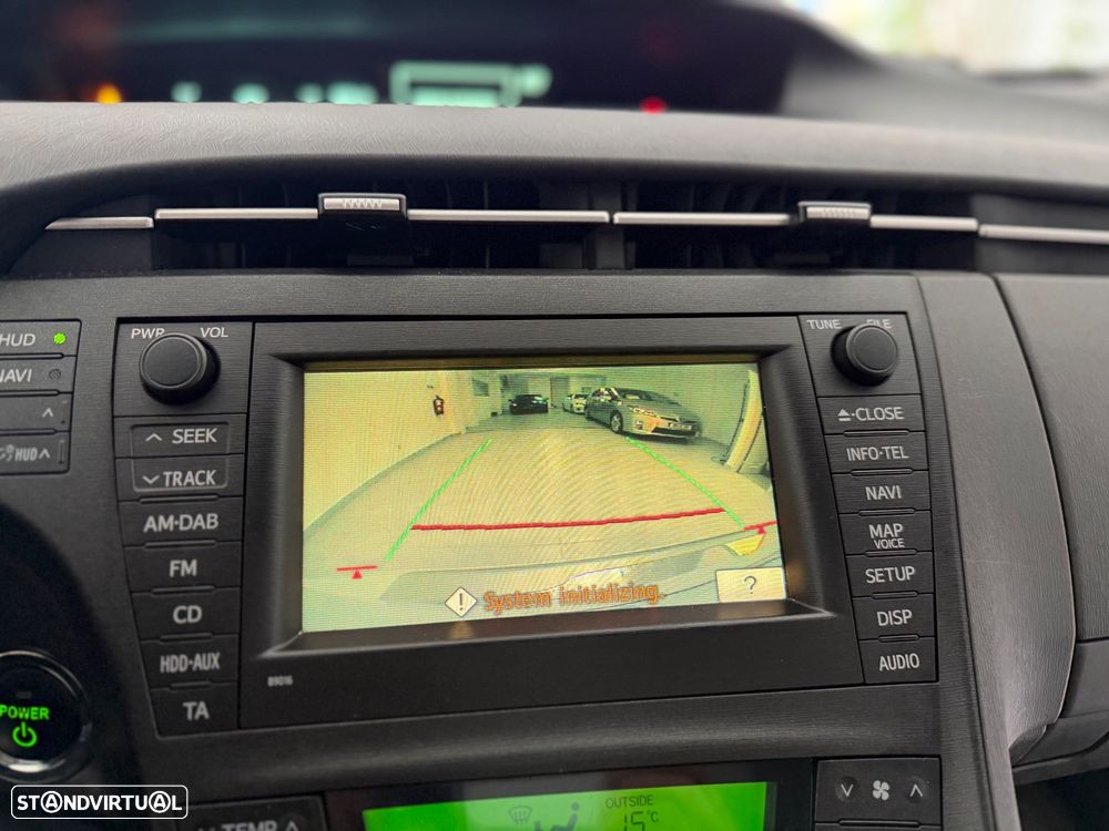 Toyota Prius 1.8 Premium +Pele+GPS+Solar - 26