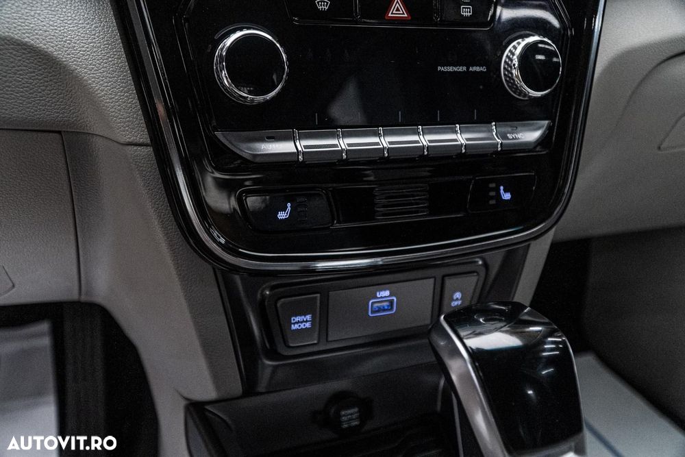 SsangYong Tivoli 1.5 T-GDi 2WD Automatik Sapphire - 12