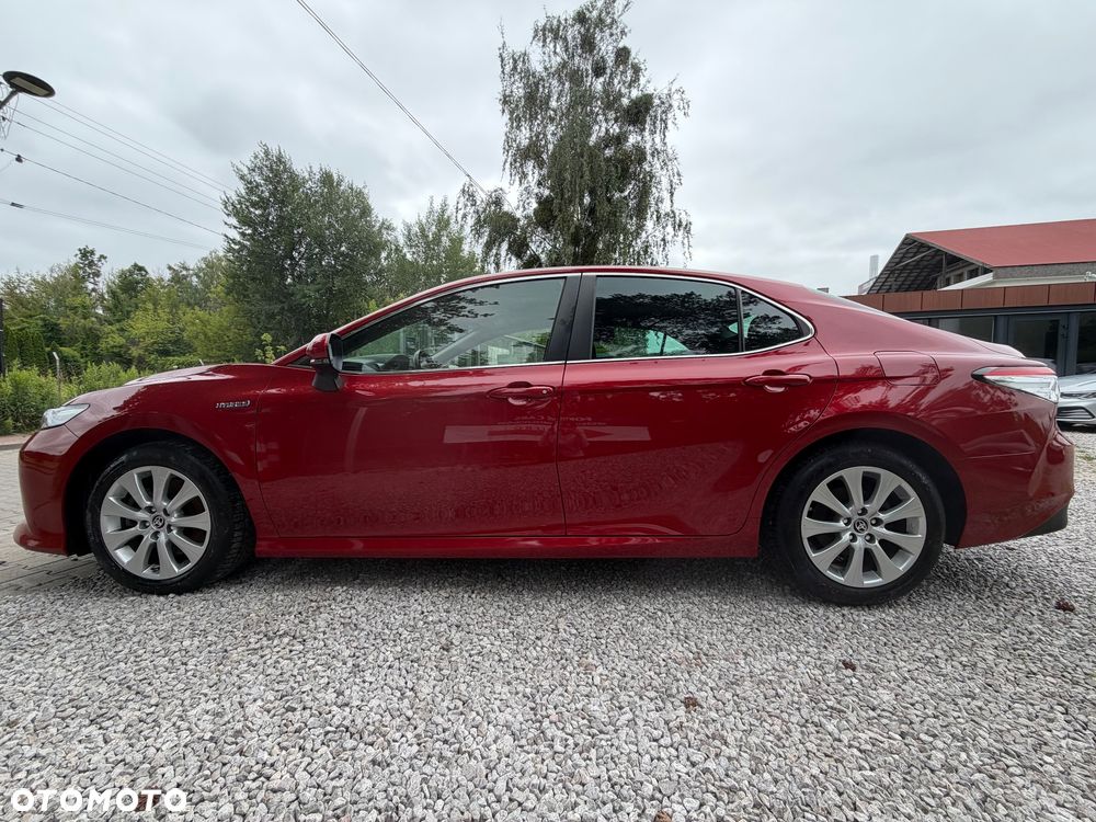 Toyota Camry 2.5 Hybrid Comfort CVT - 4