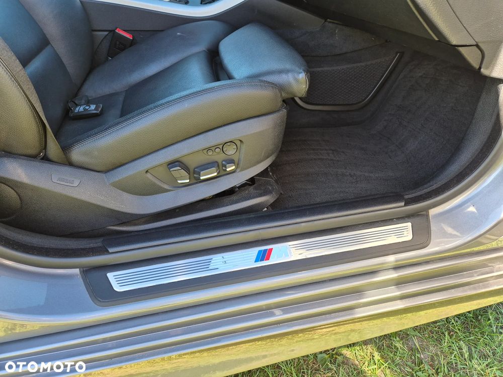 BMW Seria 5 530d xDrive Sport-Aut Modern Line - 4