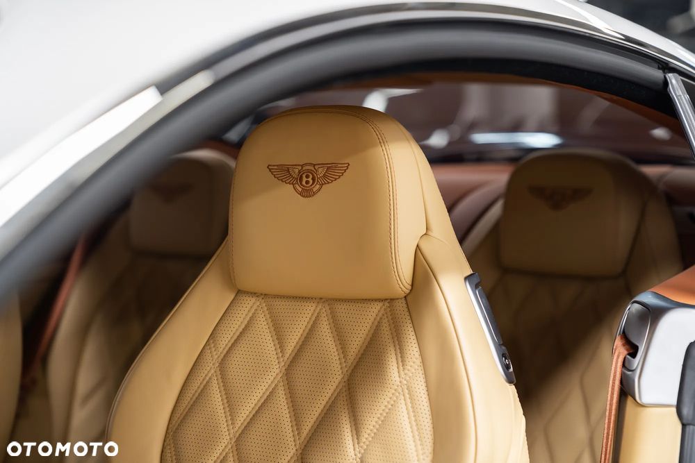 Bentley Continental GT - 38