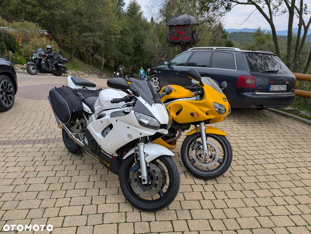 Yamaha R6 - 8