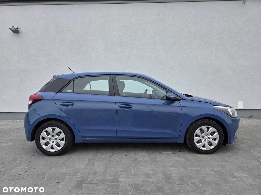 Hyundai i20 - 8