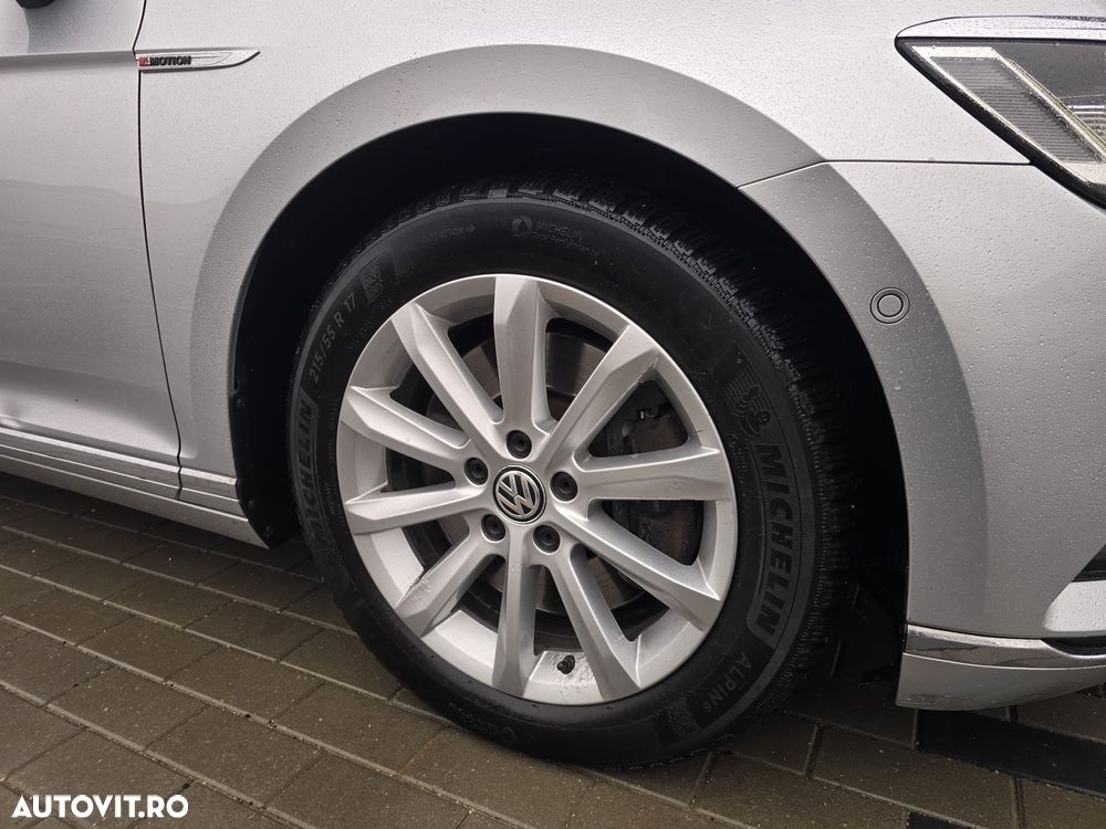 Volkswagen Passat 2.0 TDI SCR 4Motion DSG Elegance - 18