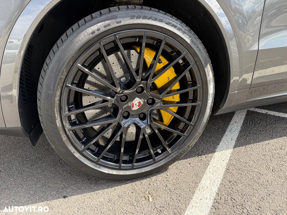PORSCHE Cayenne 2020 — imagine 21