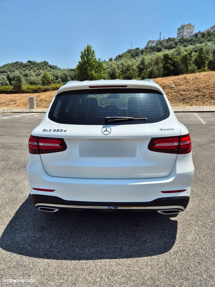 Mercedes-Benz GLC 250 d AMG Line 4-Matic - 4