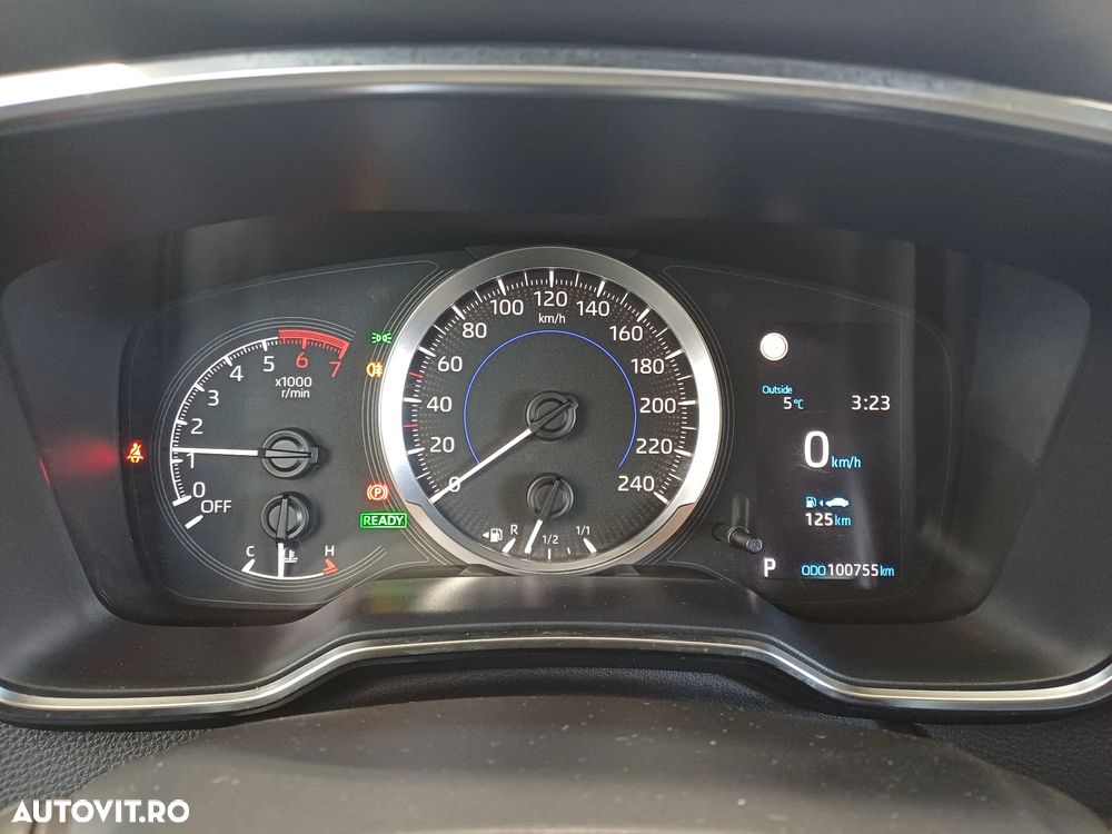 Toyota Corolla 1.8 HSD Dynamic - 12