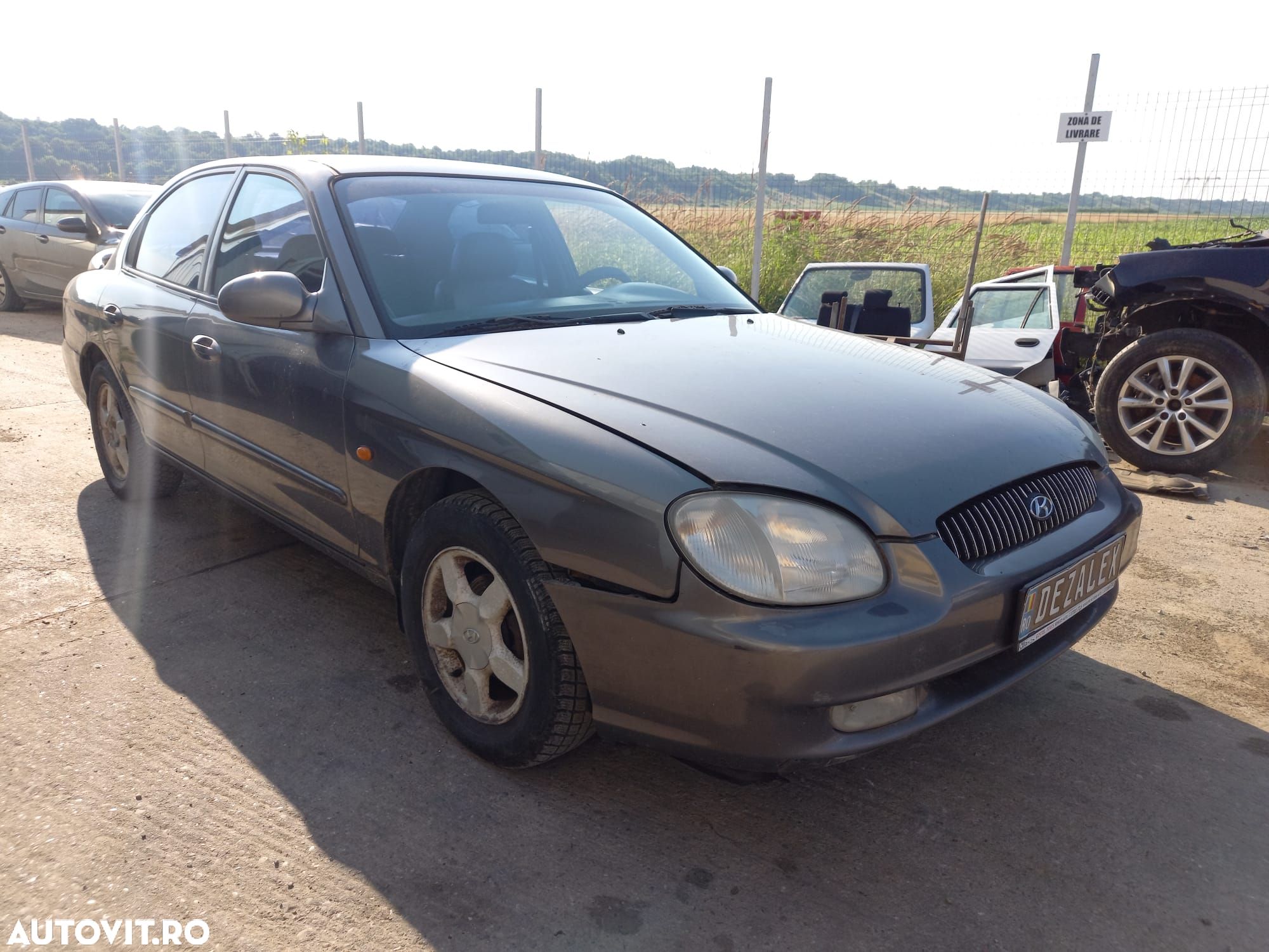 Dezmembrari HYUNDAI SONATA 2.5i V6 an 2001 - 1