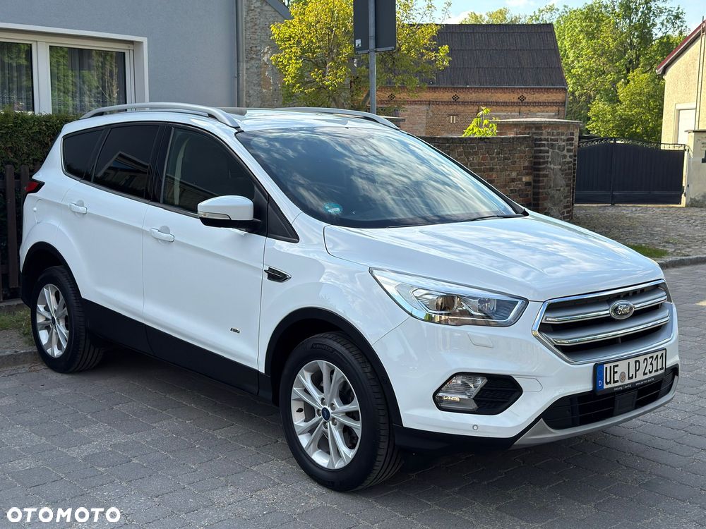 Ford Kuga 2.0 EcoBlue 4x4 TITANIUM - 40