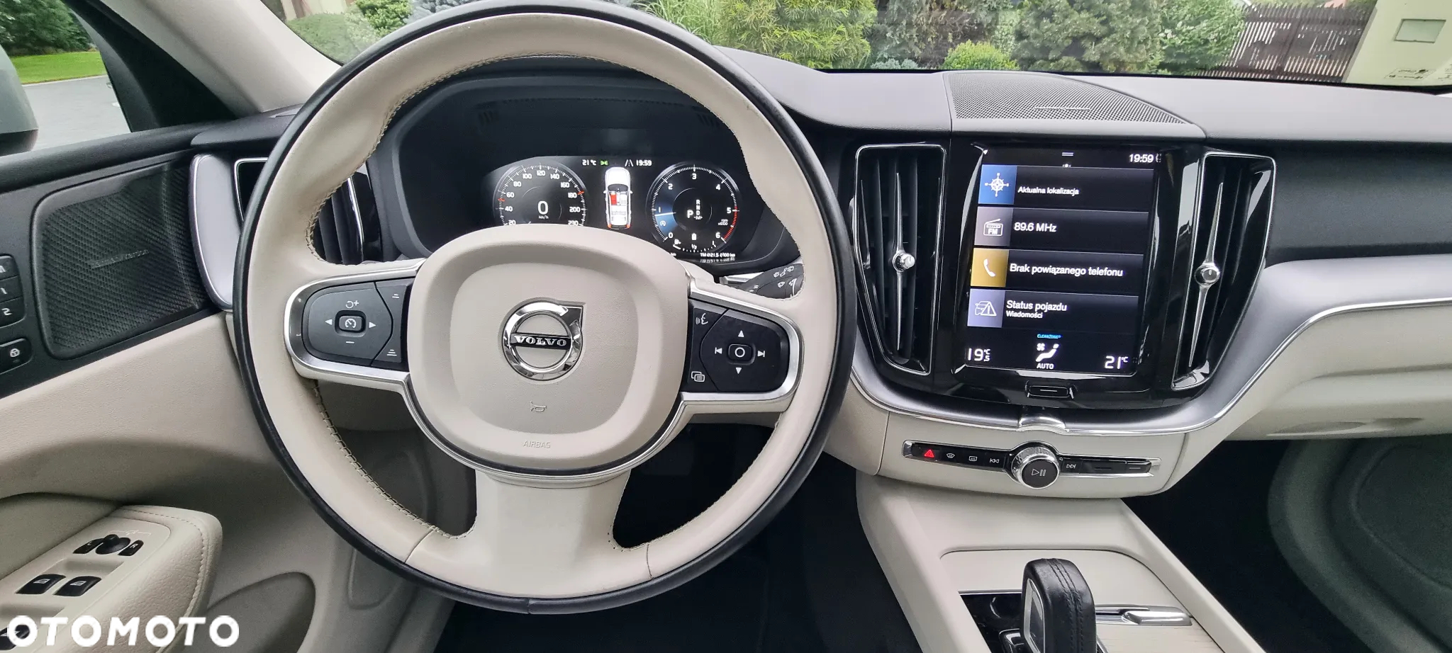 Volvo XC 60 B4 D AWD Geartronic Momentum Pro - 20