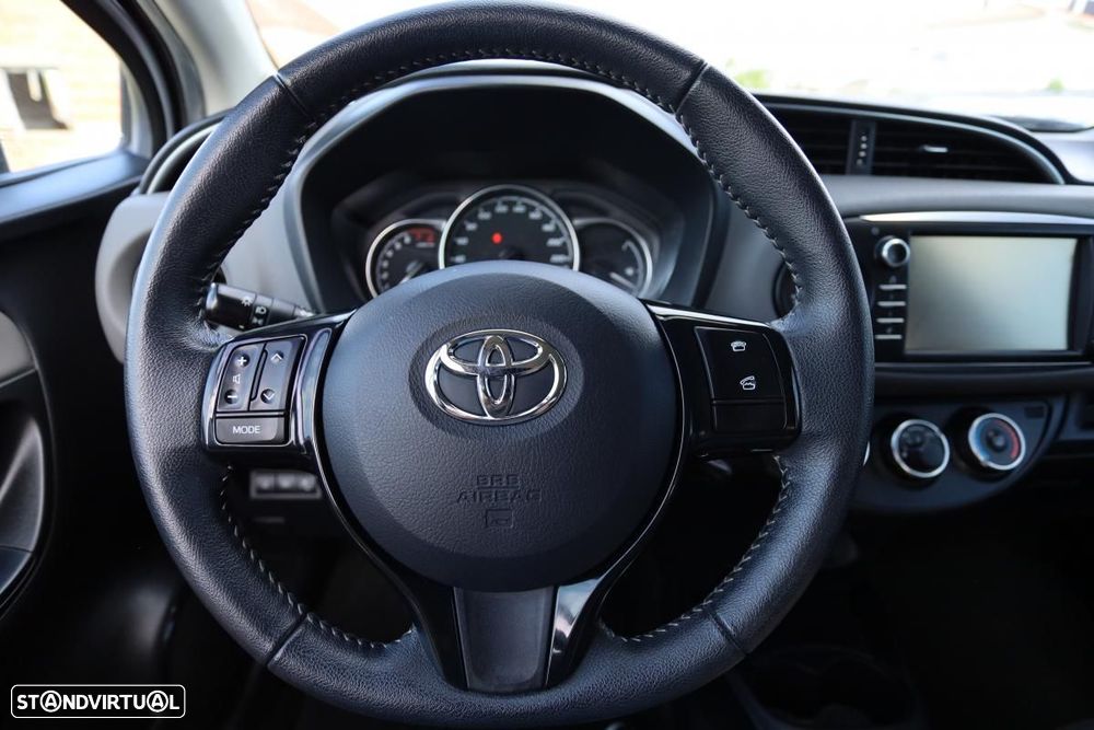 Toyota Yaris 1.0 VVT-i Exclusive - 12