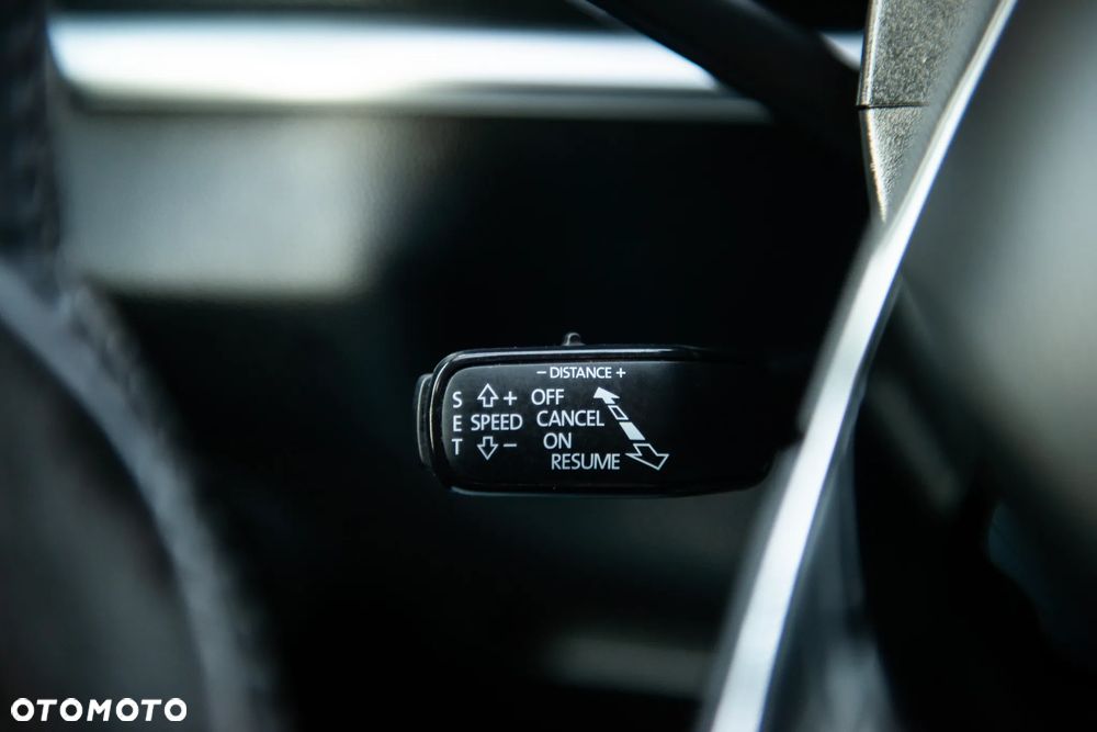 Skoda Karoq 2.0 TDI Selection - 39