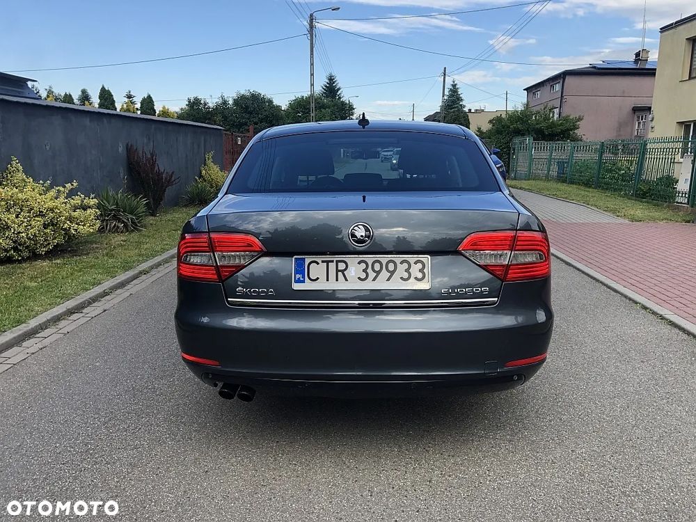 Skoda Superb 2.0 TDI 4x4 Elegance - 6