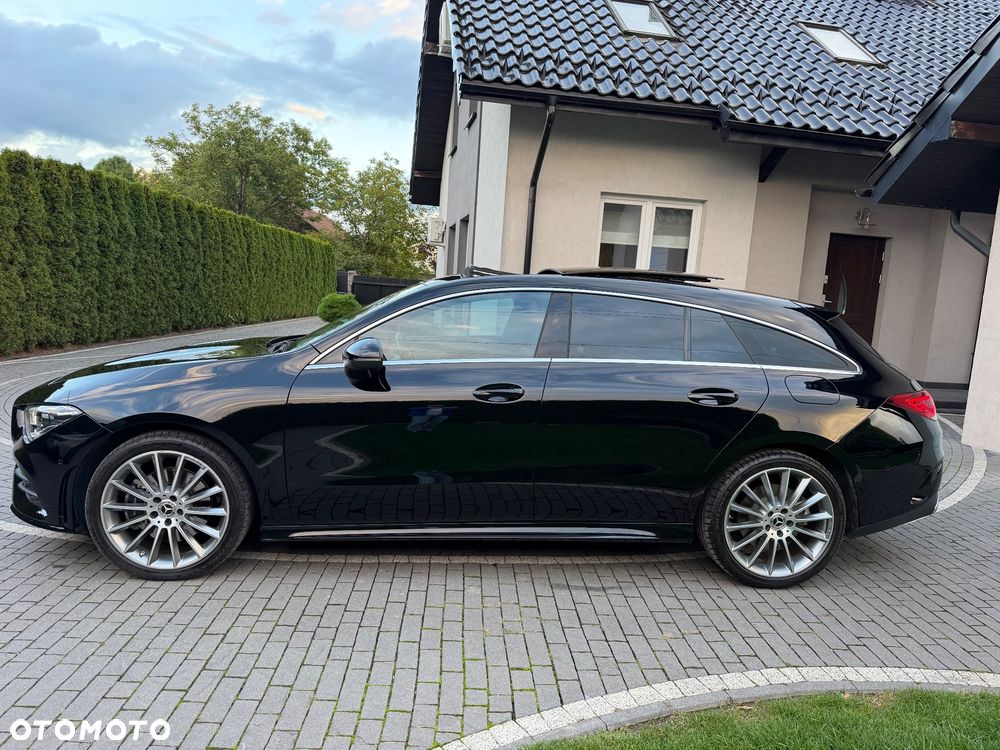 Mercedes-Benz CLA 250 e 8G-DCT AMG Line - 4