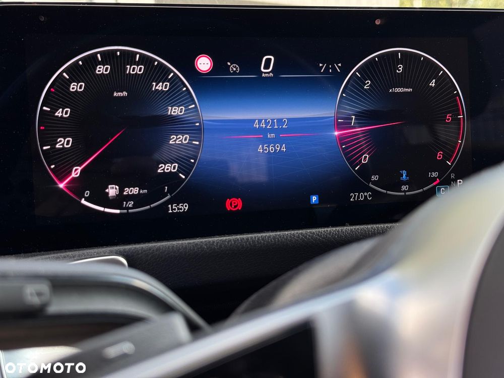 Mercedes-Benz GLB 200 d Progressive 8G-DCT - 9