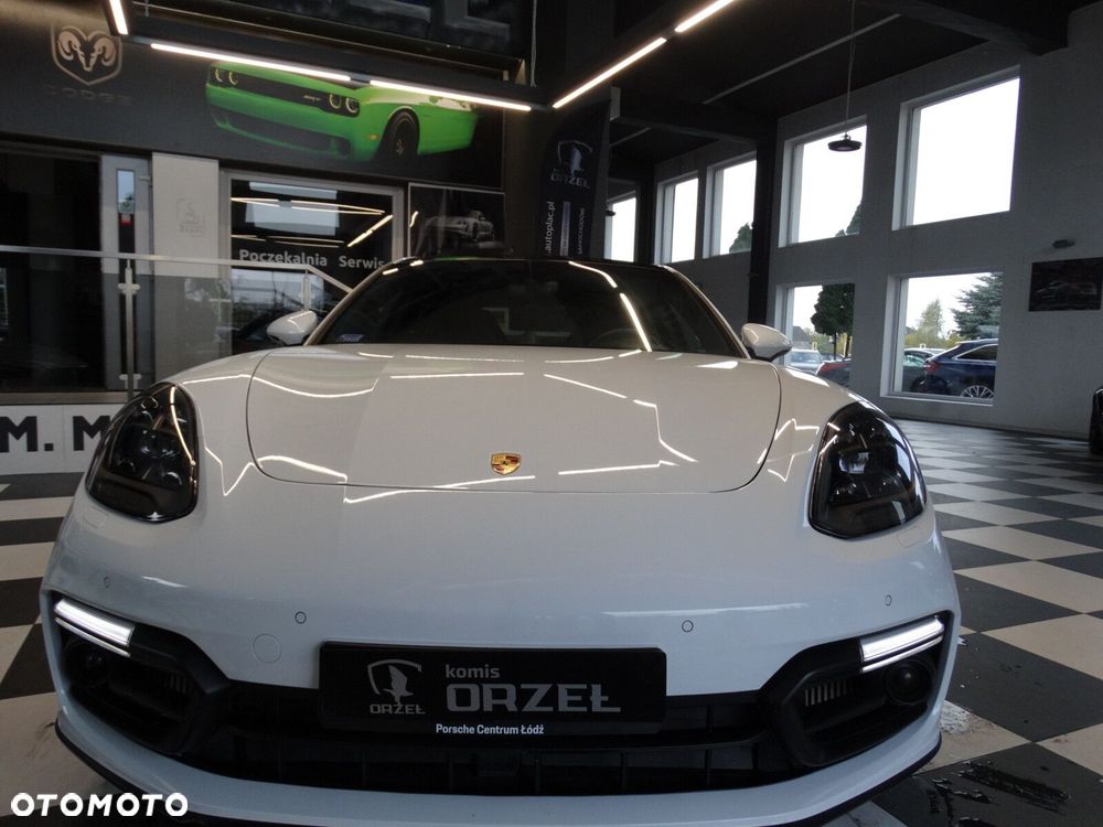 Porsche Panamera - 7