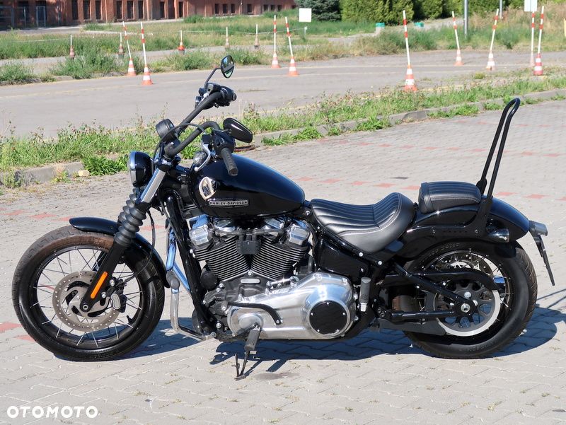 Harley-Davidson Softail Street Bob - 7