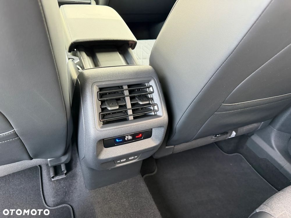 Volkswagen Tiguan 2.0 TDI SCR Life DSG - 24