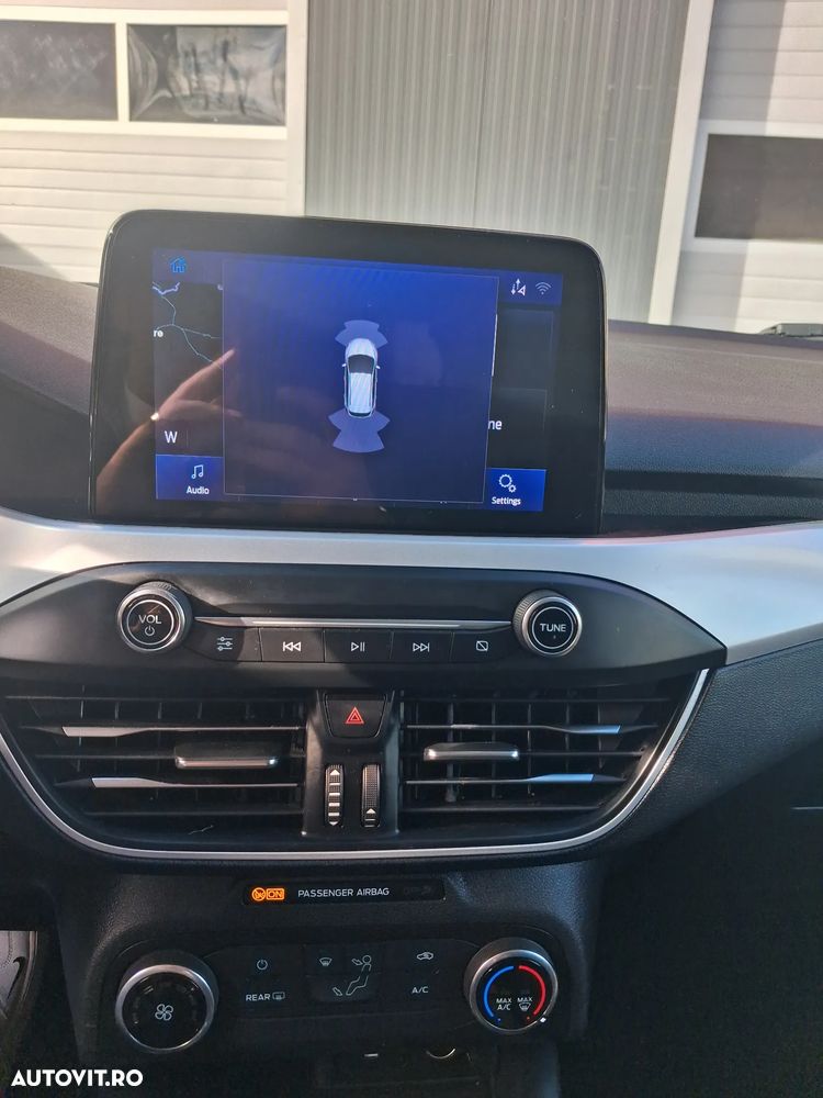Ford Focus - 18