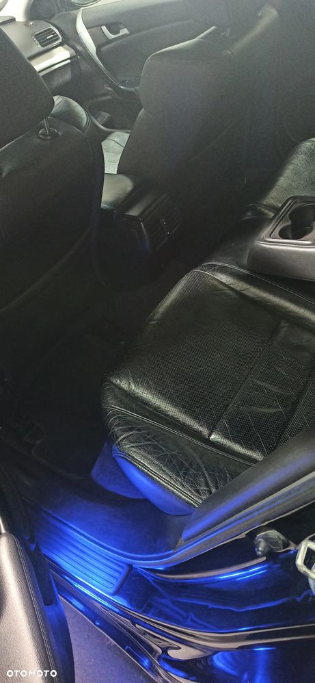 Honda Accord 2.4 Executive Nav+ACC+LKAS - 24