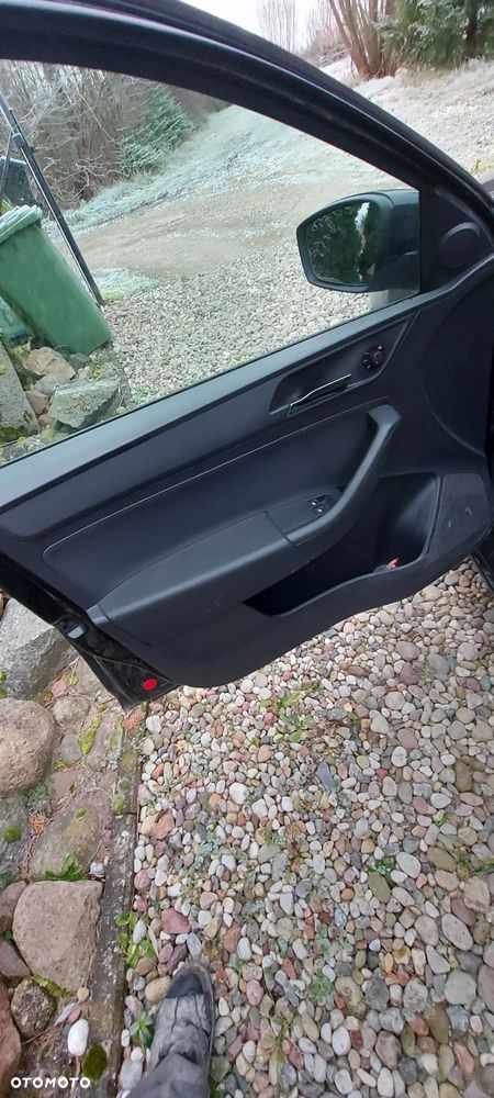 Seat Toledo 1.4 TSI Reference DSG - 13