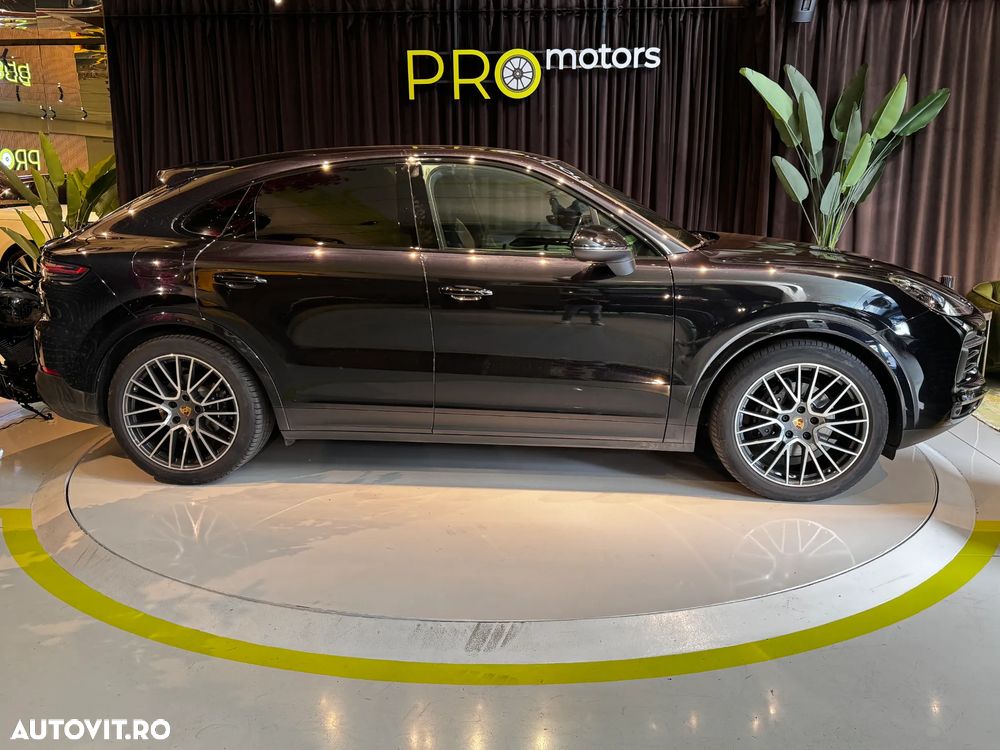 Porsche Cayenne Coupe - 3