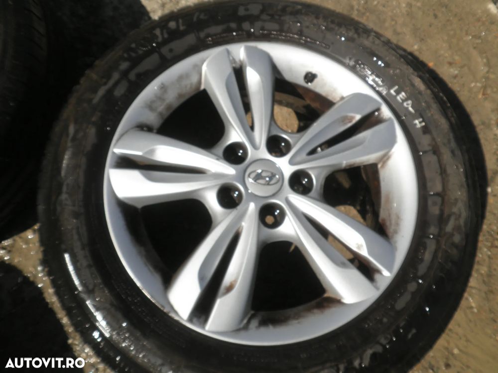 Jante 17" cu anvelope 225/60/R17 Hyundai ix35 52910-2S200 6.5J ET48 - 5