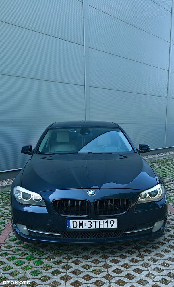 BMW Seria 5 520d Luxury Line - 2