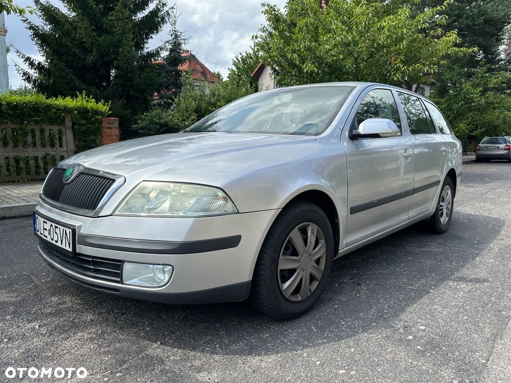 Skoda Octavia 1.9 TDI DPF Ambiente - 1